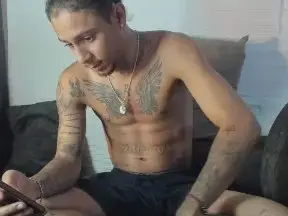 Cam4 Nude Webcam of Juantanned