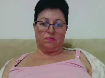 Cam4 Free Live Porn of hotangelt