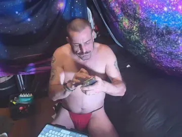 Cam4 Free Porn Cam of Boy2ServU