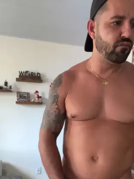 Cam4 Adult Video Chat of LeoGomeess