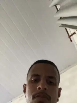 Cam4 Live Porn of Soaresluucas29