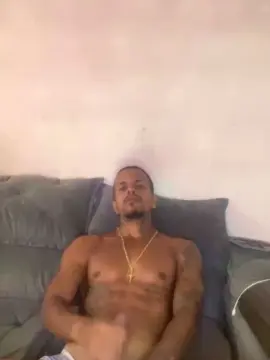 Cam4 Sex Cam of Soaresluucas29