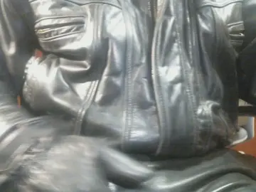 Cam4 Nude Webcam of leathermxlover