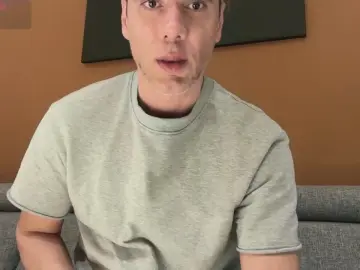 Cam4 Sex Chat of marcolover1