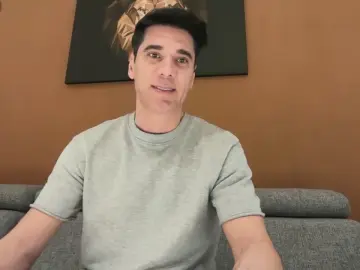 Cam4 Live Sex Cam of marcolover1