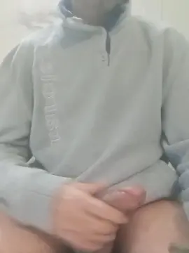 Cam4 Live Sex Cam of Cirobenna