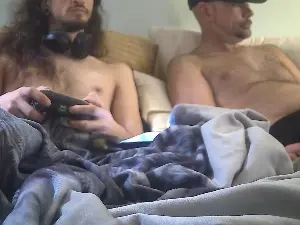 Cam4 Live Porn of Socksluts_666