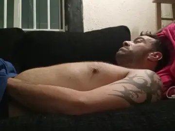 Cam4 Live Porn of Esmarpareja