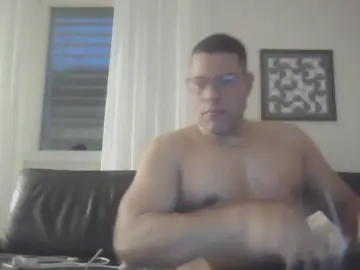 Cam4 Live Porn of loco2