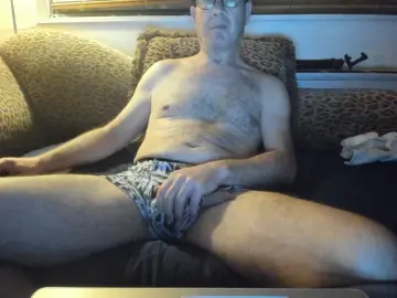 Cam4 Free Live Porn of luvbigcocks_cum