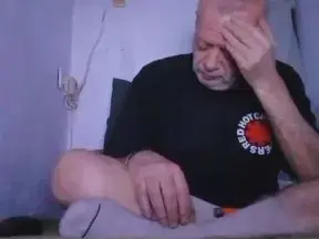 Cam4 Free Live Porn of daddy_studfuck