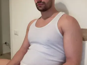 Cam4 Free Live Porn of itsmessiah