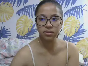 Cam4 Adult Video Chat of mimilah