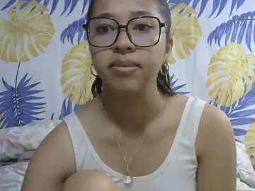 Cam4 Free Live Porn of mimilah