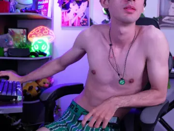 Cam4 Free Live Porn of JoyBoy2003