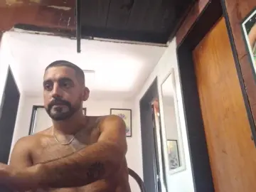 Cam4 Watch Live Sex Cams of Liyovassa22_