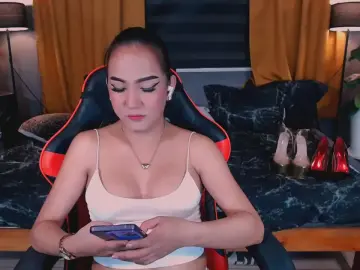 Cam4 Live Porn of AsianDomAthena