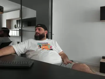 Cam4 Adult Video Chat of DravenPeak