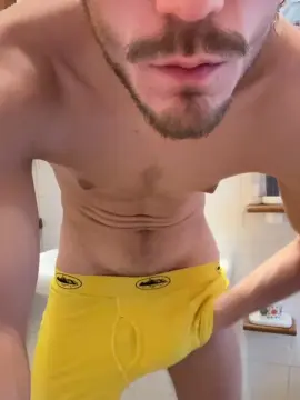 Cam4 Watch Live Sex Cams of Toyboy247