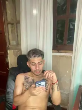 Cam4 Live Sex of demoniiiooojoa2