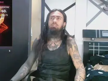 Cam4 Live Sex Cam of Daimon_rockk