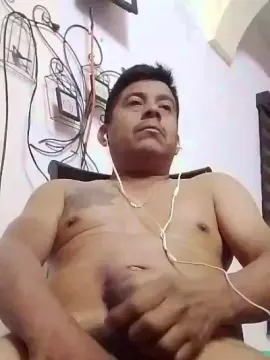 Cam4 Live Sex of coloso1981