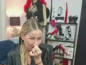 Cam4 Sex Cam of crystal__xxx