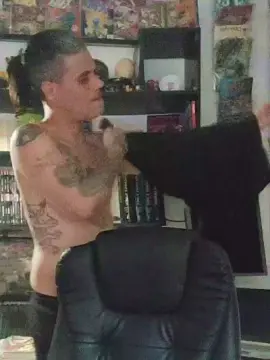 Cam4 Live Sex of nenenasty_hot