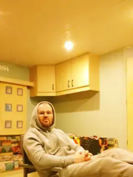 Cam4 Live Porn of frenchyboyy44