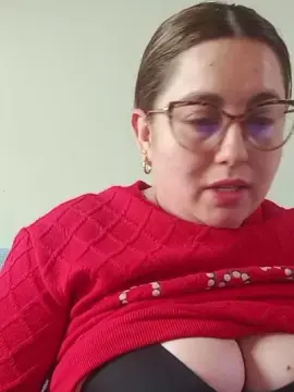 Cam4 Adult Webcam of ALICELEBEL_1995