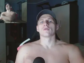 Cam4 Live Porn of PoliglotJoe