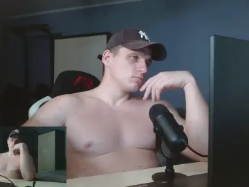 Cam4 Adult Webcams of PoliglotJoe