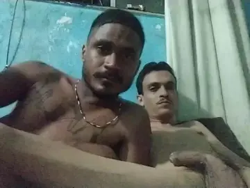 Cam4 Adult Video Chat of RobertLuz