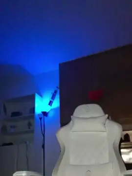 Cam4 Live Sex Cam of Akunapatata81