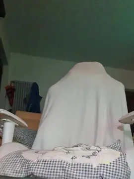 Cam4 Free Porn Cam of Akunapatata81