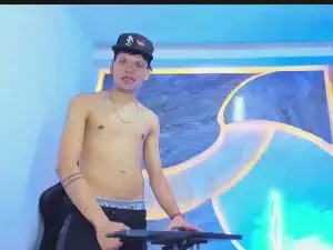 Cam4 Free Live Porn of Handsome_boys_