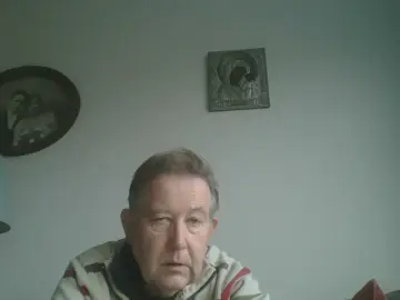 Cam4 Watch Live Sex Cams of monske457