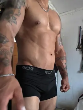 Cam4 Live Sex of Vlady40