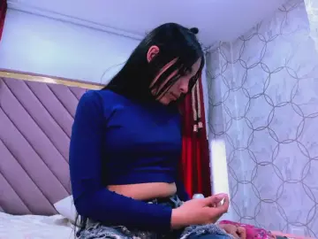 Cam4 Watch Live Sex Cams of CandySays_