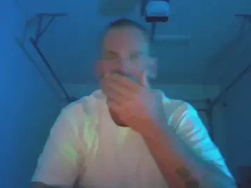 Cam4 Sex Cam of BigJ1988