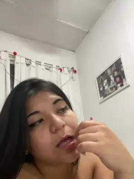 Cam4 Watch Live Sex Cams of Gemmaa00