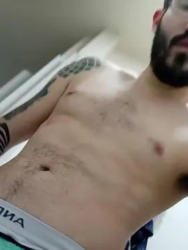 Bandolero96 from cam4