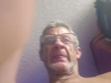 Cam4 Adult Video Chat of softhandshot