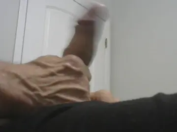 Cam4 Live Sex Cam of softhandshot