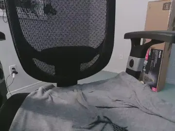 Cam4 Live Sex of Canadianboytoy