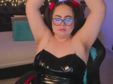 Cam4 Free Live Porn of Lola_Villalobos