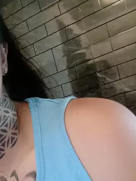 Cam4 Watch Live Sex Cams of porcellina181