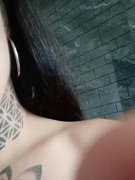 Cam4 Watch Live Sex Cams of porcellina181