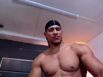 Cam4 Adult Webcam of teddyfit_19cm