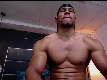 Cam4 Adult Webcams of teddyfit_19cm